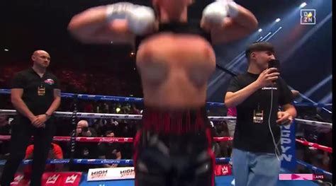 daniella hemsley ring flash|Boxing: Daniella Hemsley flashes crowd after Kingpyn Boxing